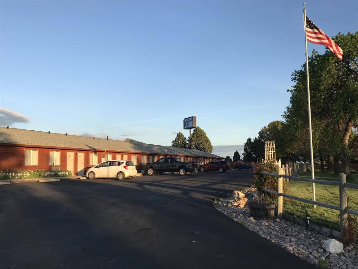 Big Sky Lodge Rapid City Exterior foto